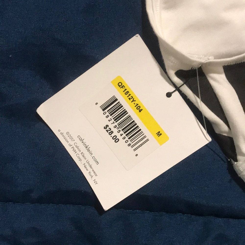Calvin Klein Bra - Picture 3 of 3